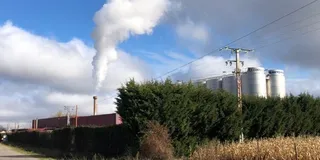 Fábrica de malos olores en Villamayor
