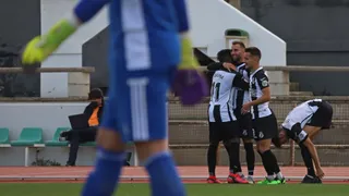 Pito Camacho celebra un gol con la Balona / FOTO: RBL1912.