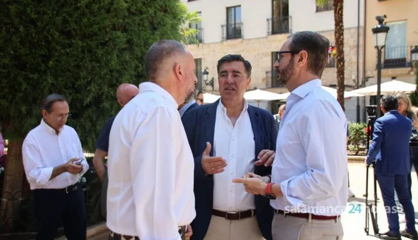 Javier Maroto, visita Salamanca para mantener un encuentro con la candidatura al Congreso y el Senado