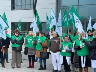 Concentración de CSIF para denunciar “el caos sanitario”, 2 de febrero de 2023. Fotos S24H.