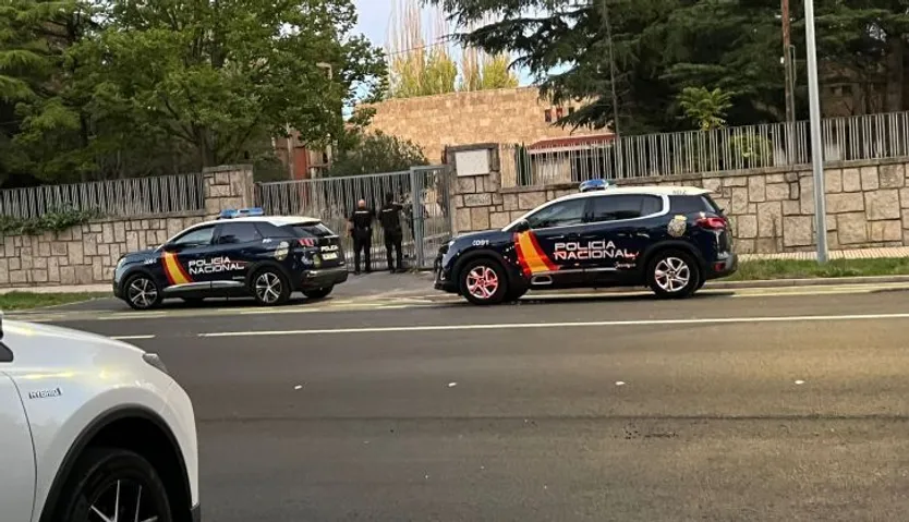 La Policía Nacional en una intervención en Salamanca (2)