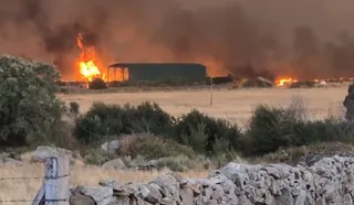 Nave quemada por el incendio de Cipérez