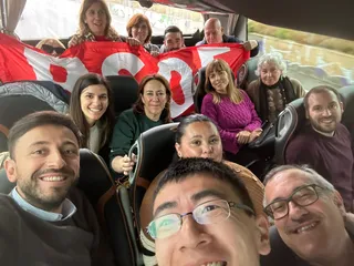 PSOE de Salamanca viaja a Ferraz para apoyar a Sánchez