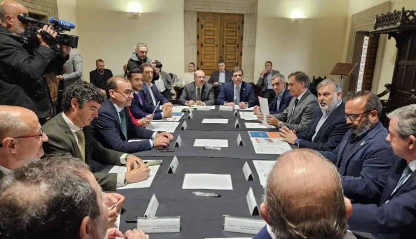 Reunión en Plasencia por la recuperación del corredor ferroviario Ruta de la Plata