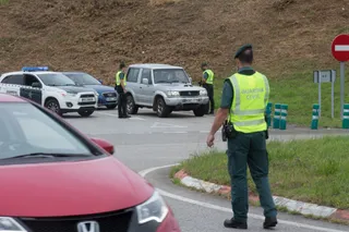 Punto de control de La Guardia Civil de Tráfico. Foto de archivo