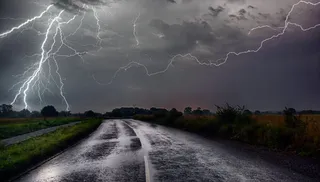 tormenta campo. EP
