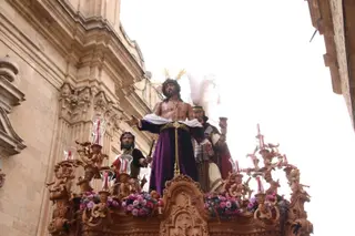 Jesús Despojado saliendo de la Iglesia de la Purísima en la Semana Santa 2024