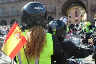 Exhibicion motos en la plaza mayor (31)