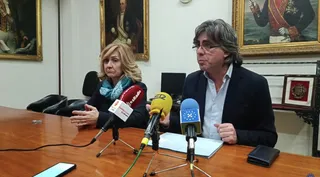 Luis Francisco Martín acompañado de Purificación Pozo.