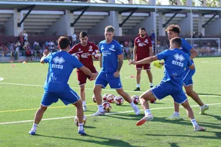 Primer entrenamiento de pretemporada de Unionistas