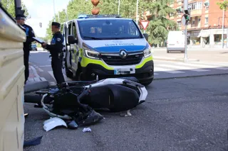 GALERÍA | Colisión entre un turismo y una moto en Federico Anaya