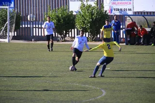 Sin cambios de líder en el fútbol modesto