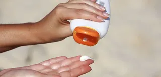 Claves para aplicarse correctamente el fotoprotector solar contra el achicharrante sol