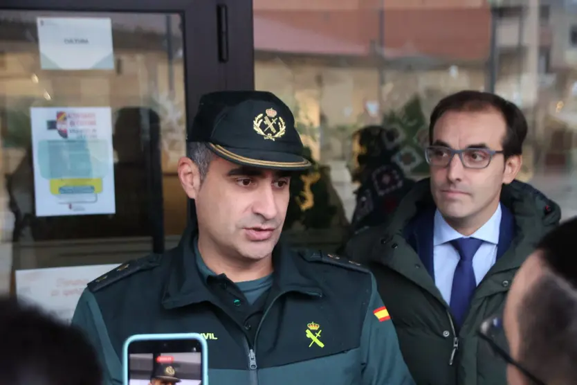 El teniente coronel Arturo Marcos, presenta la campaña Comercio Seguro