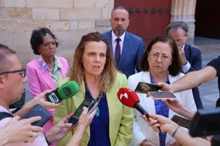 Los candidatos al Congreso y el Senado por Salamanca, mantienen una reunión con el rector de la Universidad de Salamanca