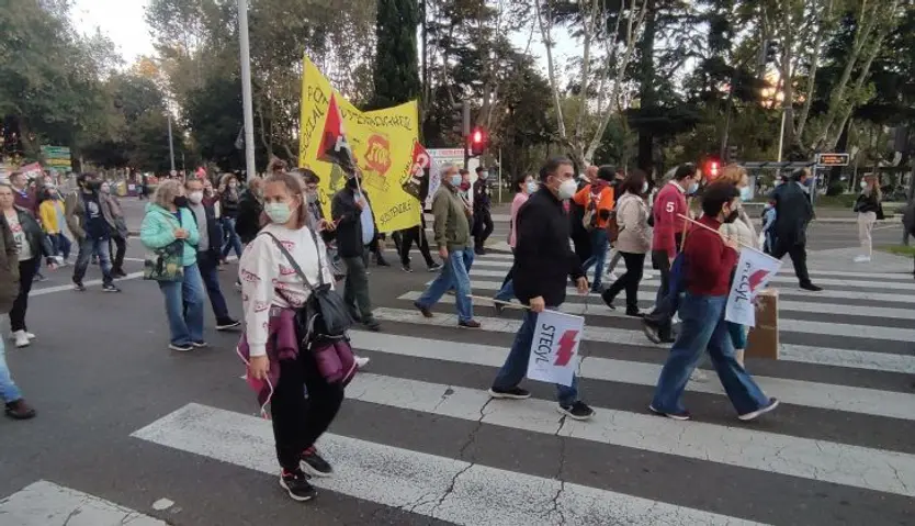 Los salmantinos salen a la calle para exigir mejoras en las conexiones ferroviarias de la provincia
