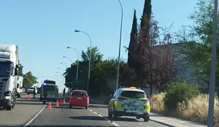 Un hombre herido tras ser atropellado en la avenida Gonzalo Torrente Ballester.