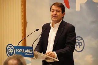 Mañueco, presenta su candidatura la reelección en el cargo, de cara al Congreso regional