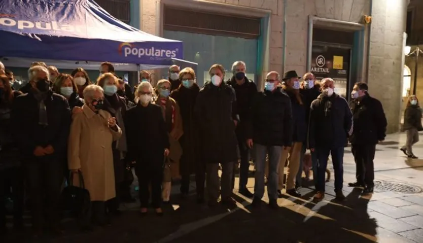 El PP de Salamanca en la carpa que han instalado en la calle Toro