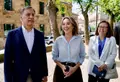 Cuca Gamarra, Carlos García Carbayo y María Jesús Moro, antes de mantener un encuentro con representantes de la Abogacía y la Procura de Salamanca. Susana Martín | ICAL 
