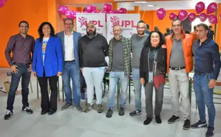 Candidatos de UPL en Linares, con el candidato a la alcaldía (centro), el presidente del partido (izda) y el secretario provincial (dcha)