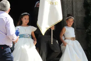 Bejar. Ambiente procesión del corpus con hombres de Musgo