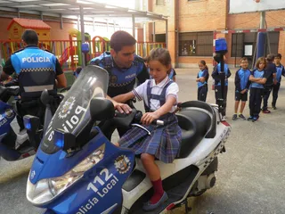 Visita de la Policía Local al Colegio San Juan Bosco