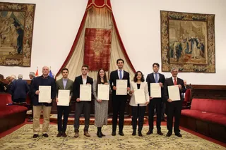 Alumni – USAL convoca el Premio a la Excelencia Académica e Investigadora 'Salud y Bienestar'
