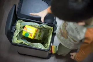 Niño reciclando. Foto EP