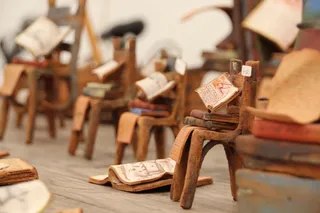 La plaza de Anaya acoge, hasta el próximo 22 de agosto, una nueva edición de la Feria del Barro, que reúne a 17 artesanos