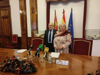 Encarnación Pérez, Subdelegada del Gobierno y Agustín Blanco, Jefe de la dependencia del área de Trabajo e Inmigración