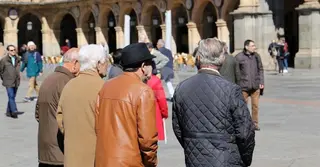 Sanidad convoca ayudas para que los pensionistas con rentas más bajas continúen con sus tratamientos