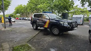 Vehículo de Policía Nacional en una actuación en Salamanca