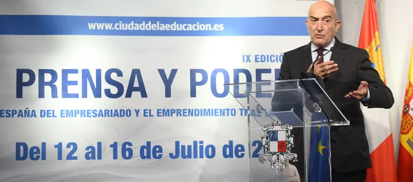 Jesús Julio Carnero