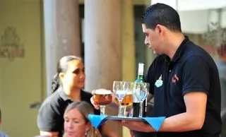Empleo sector servicios, hostelería, turismo