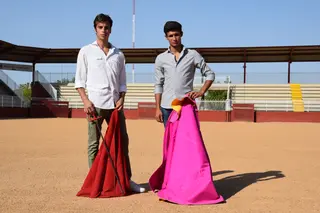 Alejandro Marcos y Manuel Diosleguarde en el ruedo del Recinto Ferial