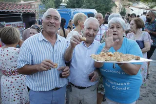 Villanueva del Conde pregón de las fiestas a cargo de los quintos del 56 y 57