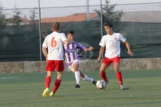 El Santa Marta vence al Juventud Rondilla en un partido de doce goles