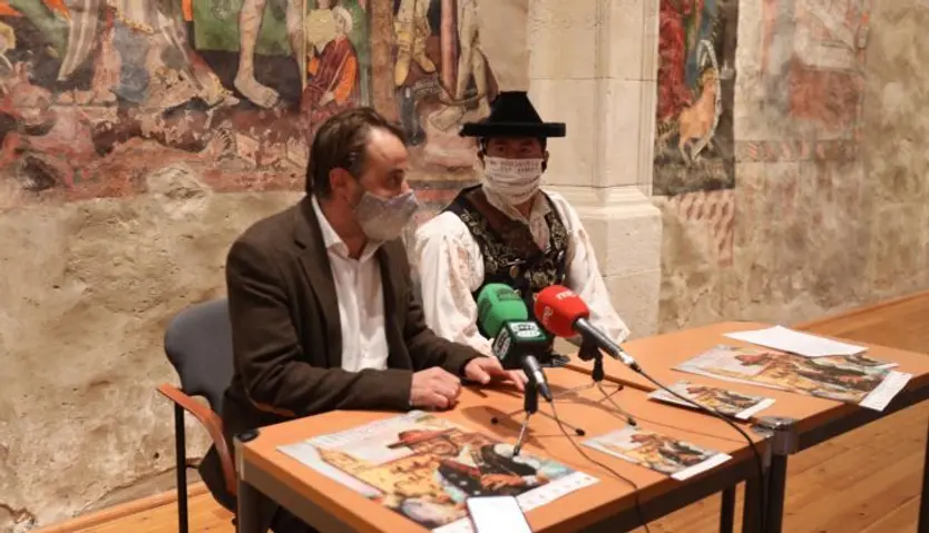 Presentación XXXV Edición de la Subida a la Catedral Nueva de Salamanca de Ángel Rufino “El Mariquelo