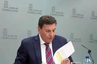 Archivo. El consejero de Economía y Hacienda y portavoz, Carlos Fernández Carriedo - Rubén Cacho (ICAL)