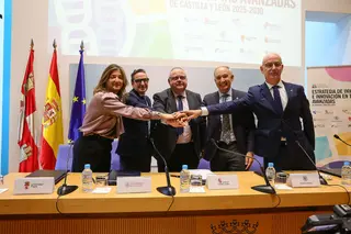Firma convenio 'Estrategia de investigación en terapias avanzadas de CyL