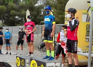 Espectacular victoria de Gabriel Ochando en Madrid para la Escuela Salmantina de Ciclismo