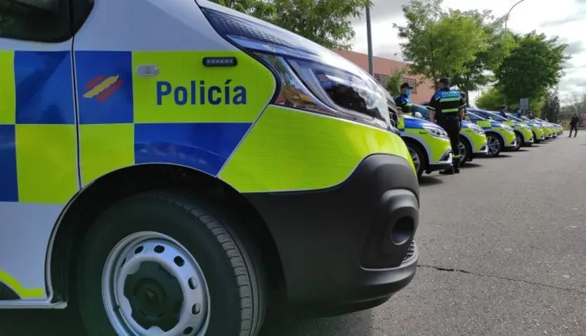 Presentación de los nuevos coches de la Policía Local (31)
