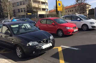 Accidente de tráfico en el paseo de San Vicente