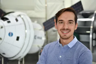 Pablo Turrión, ingeniero en la ESA.