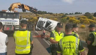 Fallece un transportista en un accidente de camión en la provincia de Zamora