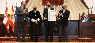 Entrega premio Diz Pintado Paraninfo Universidad de Salamanca.