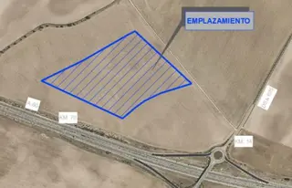 Emplazamiento de la macrogranja junto a la A-50 