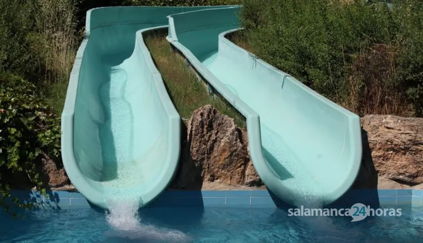 Piscinas y socorristas