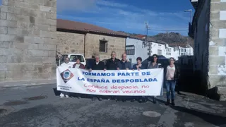 Nueva pancarta en Valdesangil